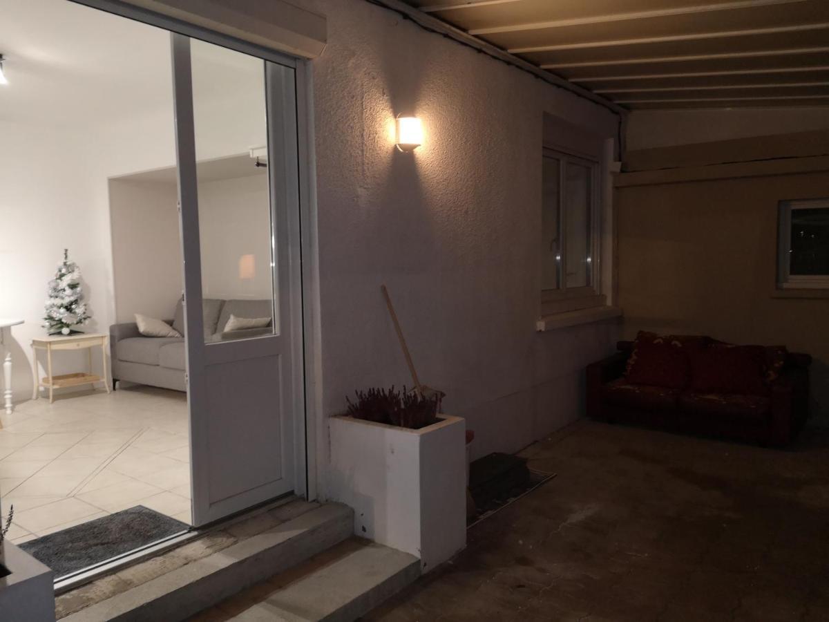 Appartement 2 Pieces Avec Terrasse Proche Mer Et Commerces Ouistreham Eksteriør bilde